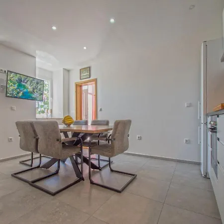 Prázdninový dům House Haus Marijo *