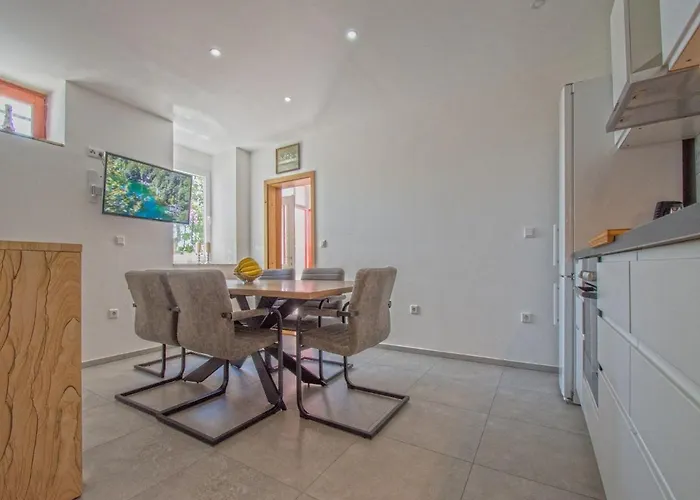 Nyaraló House Haus Marijo *